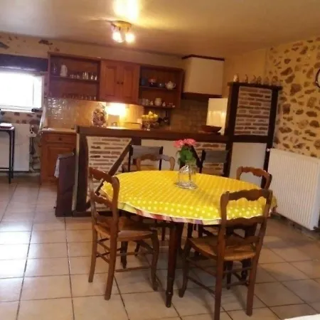 House Montredon - 6 Pers, 120 M2, 4/3 * Montredon (Lot)