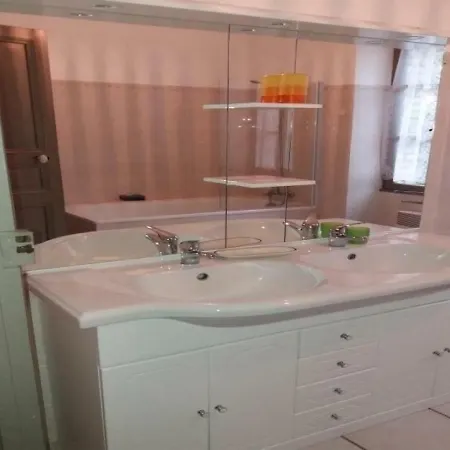 Hébergement de vacances House Montredon - 6 Pers, 120 M2, 4/3 *